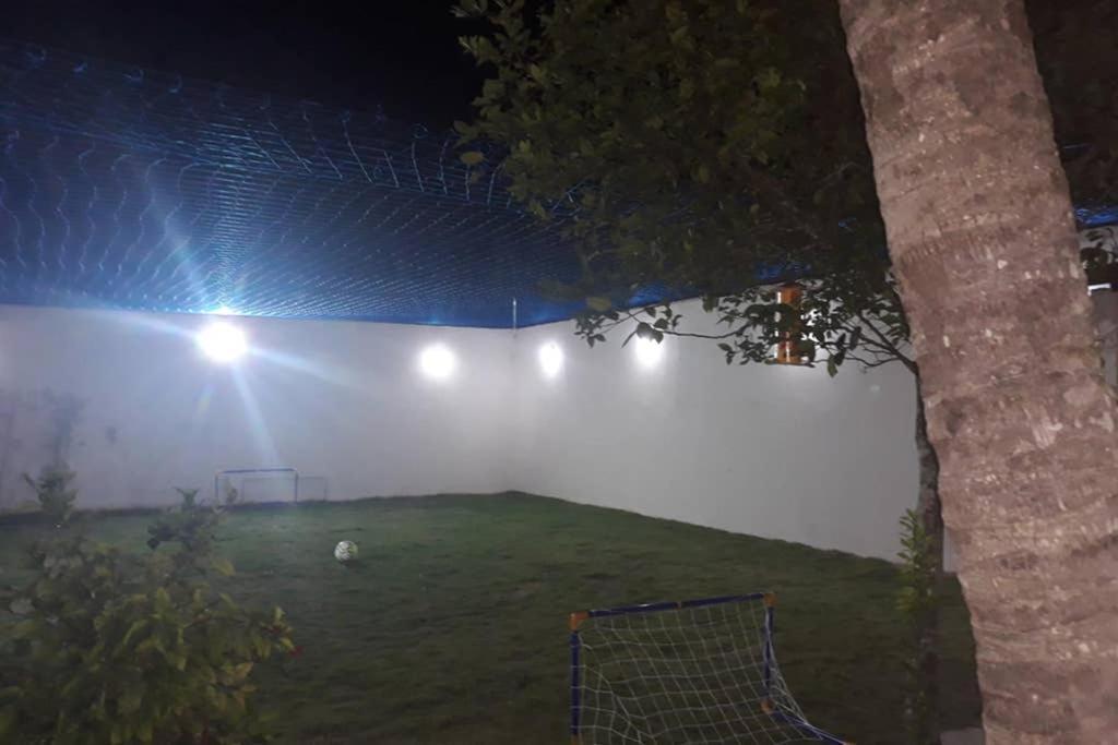 Casa Com Piscina E Mini Campo De Futebol Em Cabo Frio Villa ภายนอก รูปภาพ